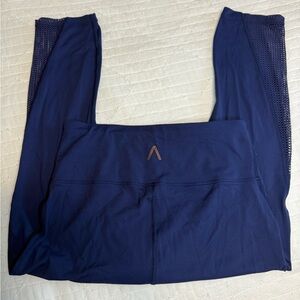 Lunair Australia Blue‎ cropped Leggings with Mesh Detail